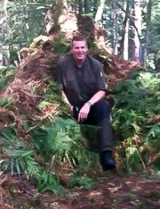 Barry Smith with leaf shelter