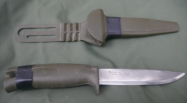 frosts knife and sheath